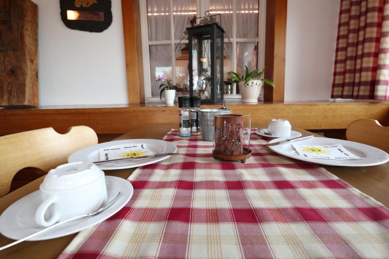 Höhenpension Glashütte Bed&Breakfast Frühstückspension Hotel GARNI Bonndorf im Schwarzwald Exterior foto